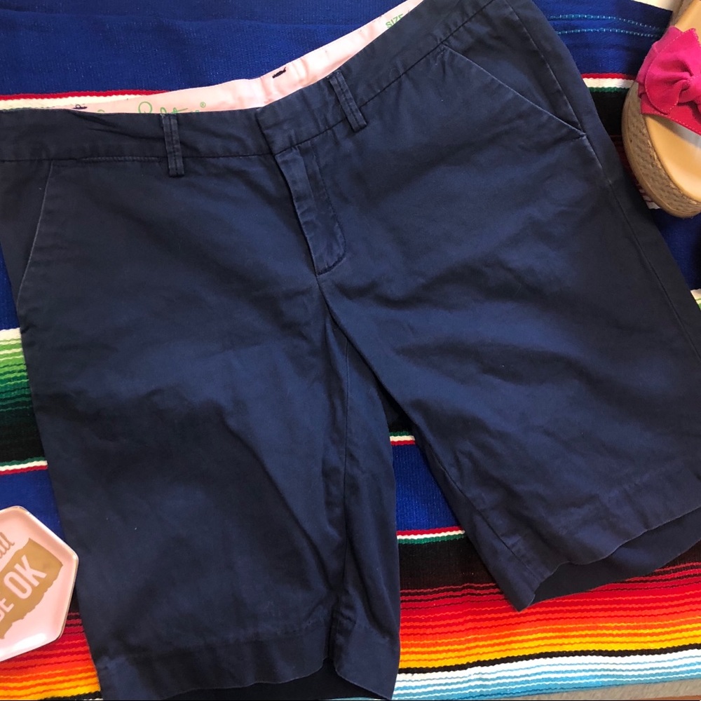 Lilly Pulitzer Size 4 Avenue Short Bermuda Shorts